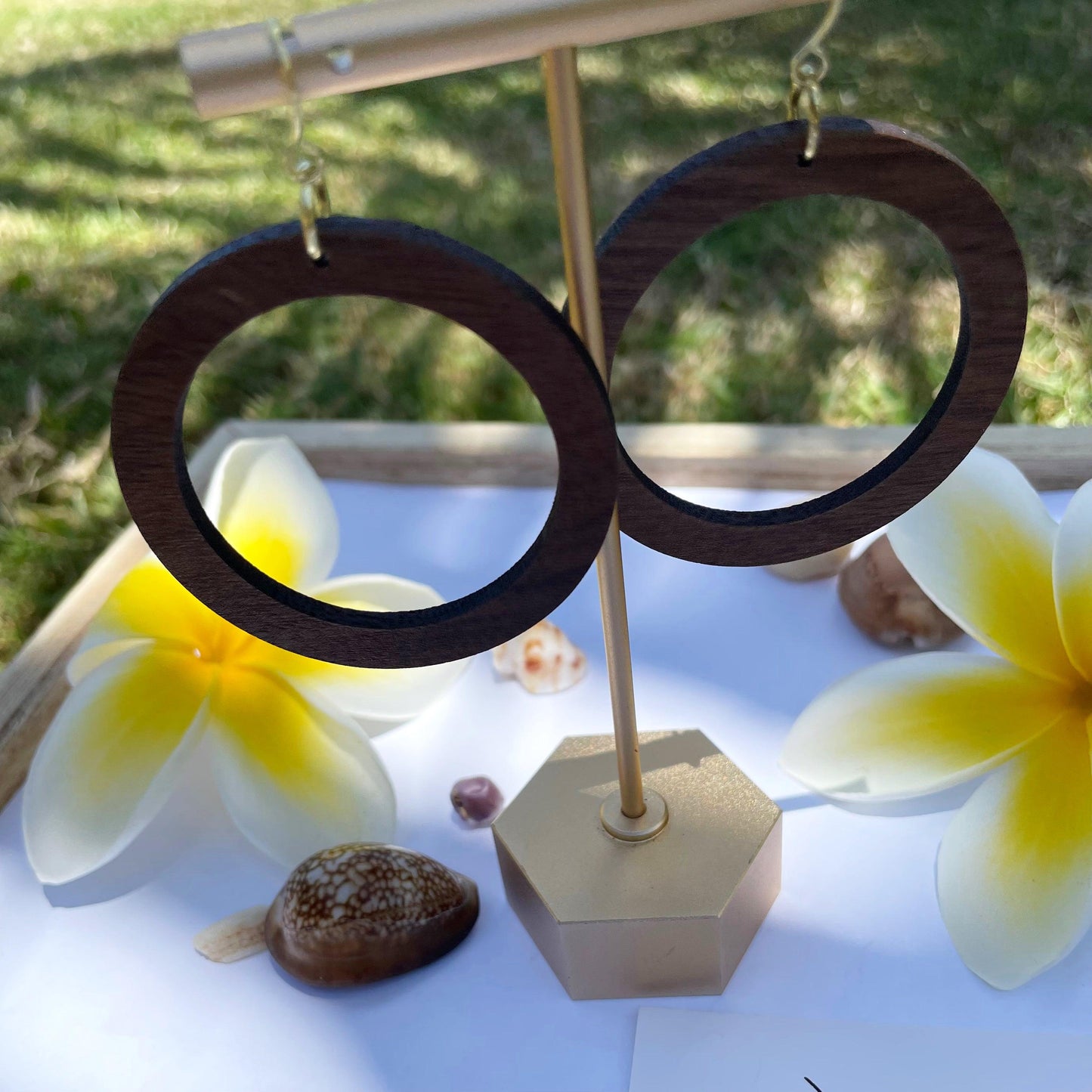 Hardwood Hoops - Solshine and Co