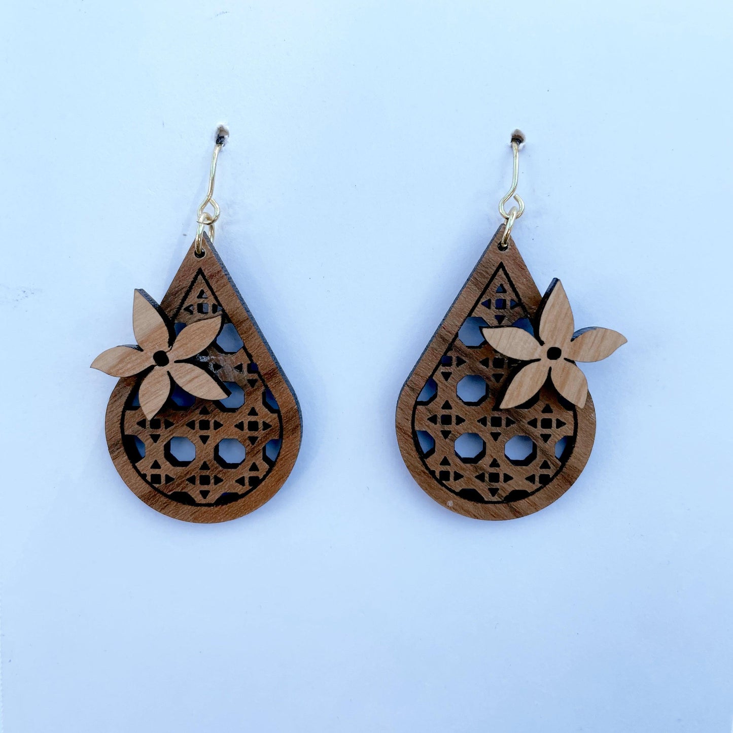Walnut Cane Drops With Hardwood Pua - Solshine and Co