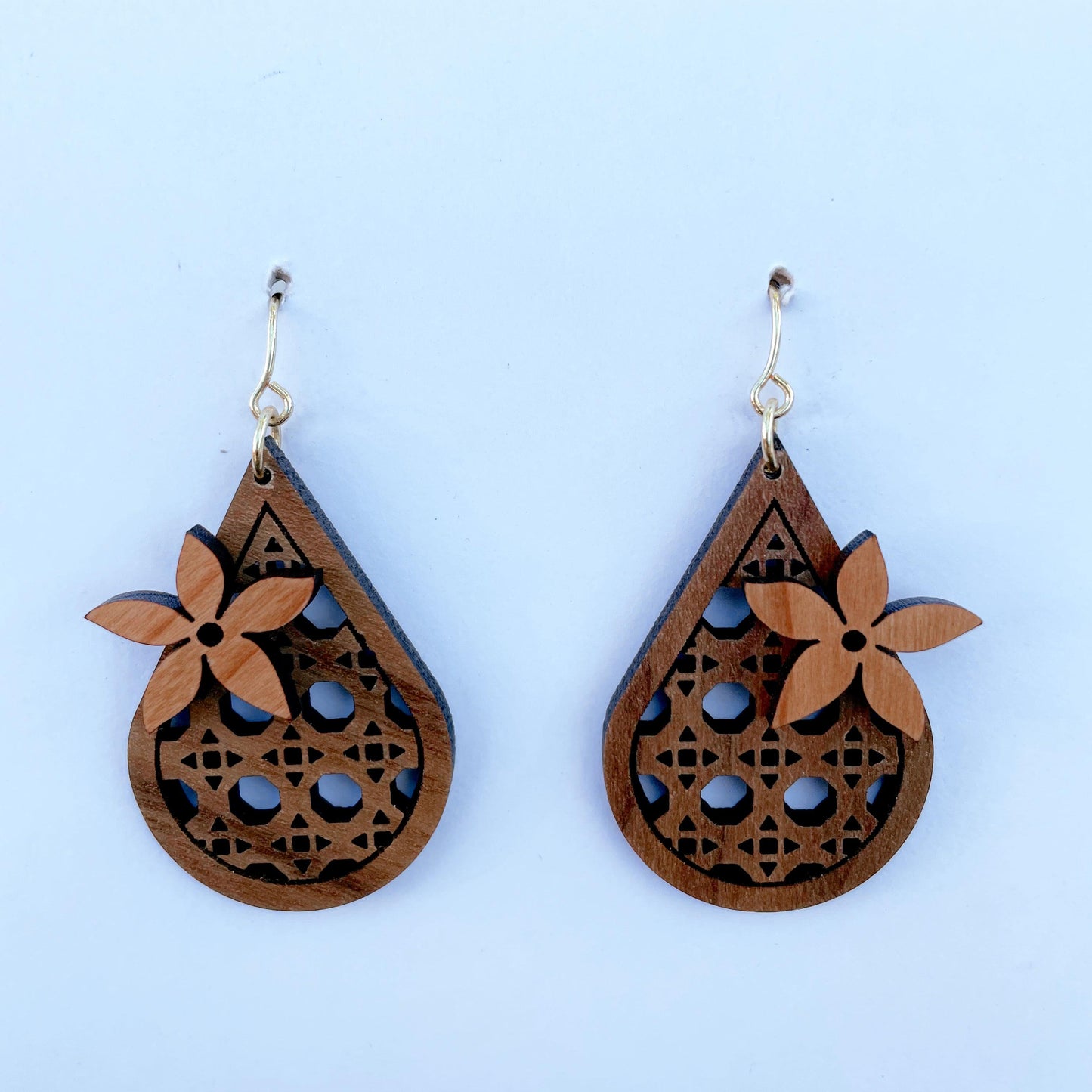 Walnut Cane Drops With Hardwood Pua - Solshine and Co