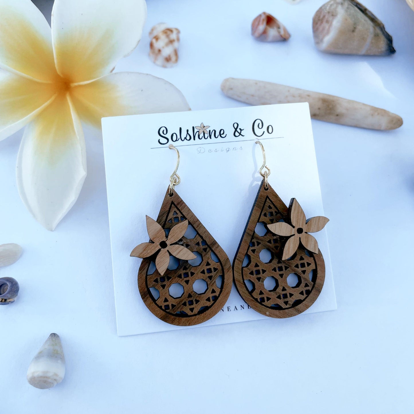 Walnut Cane Drops With Hardwood Pua - Solshine and Co