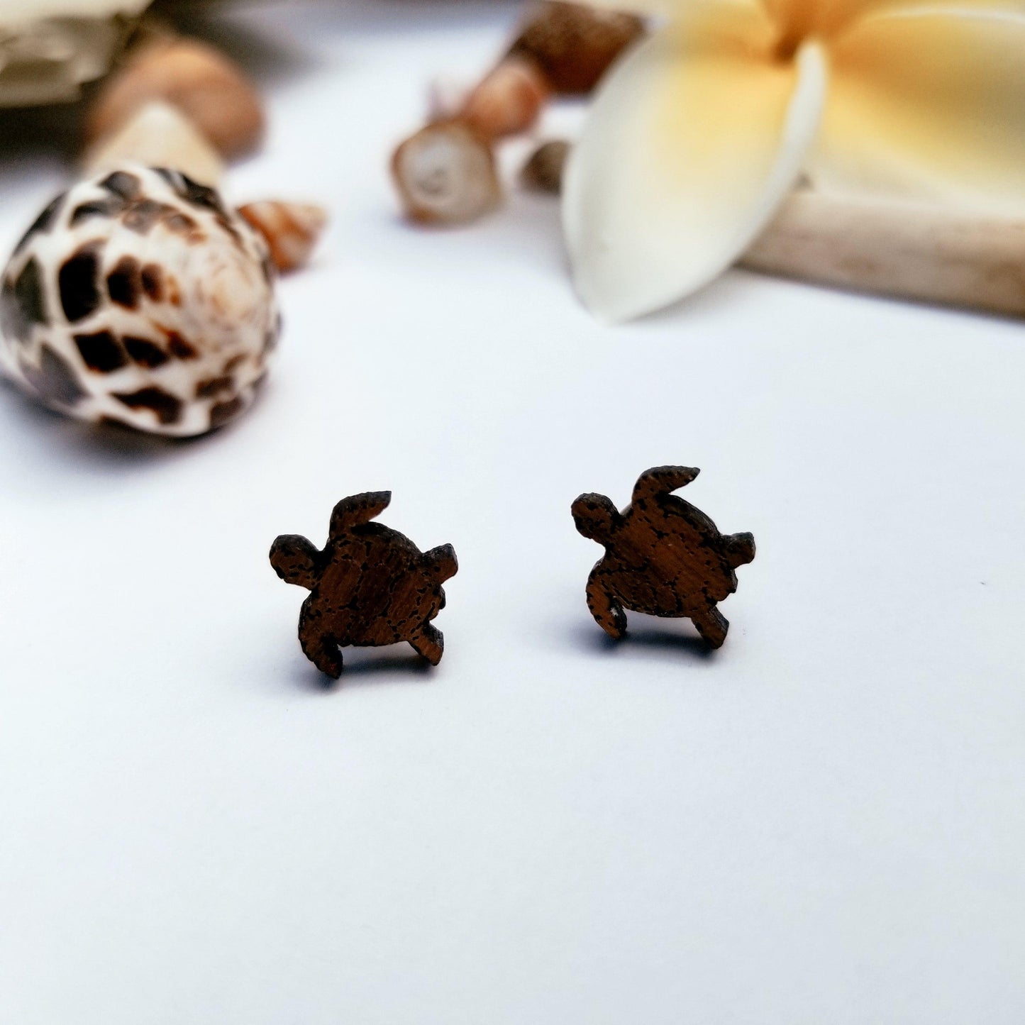 Turtle Studs - Solshine and Co